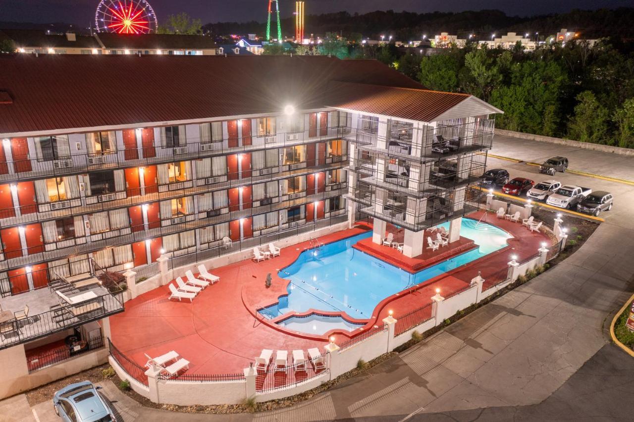 Americana Inn A Travelodge By Wyndham Pigeon Forge Bagian luar foto