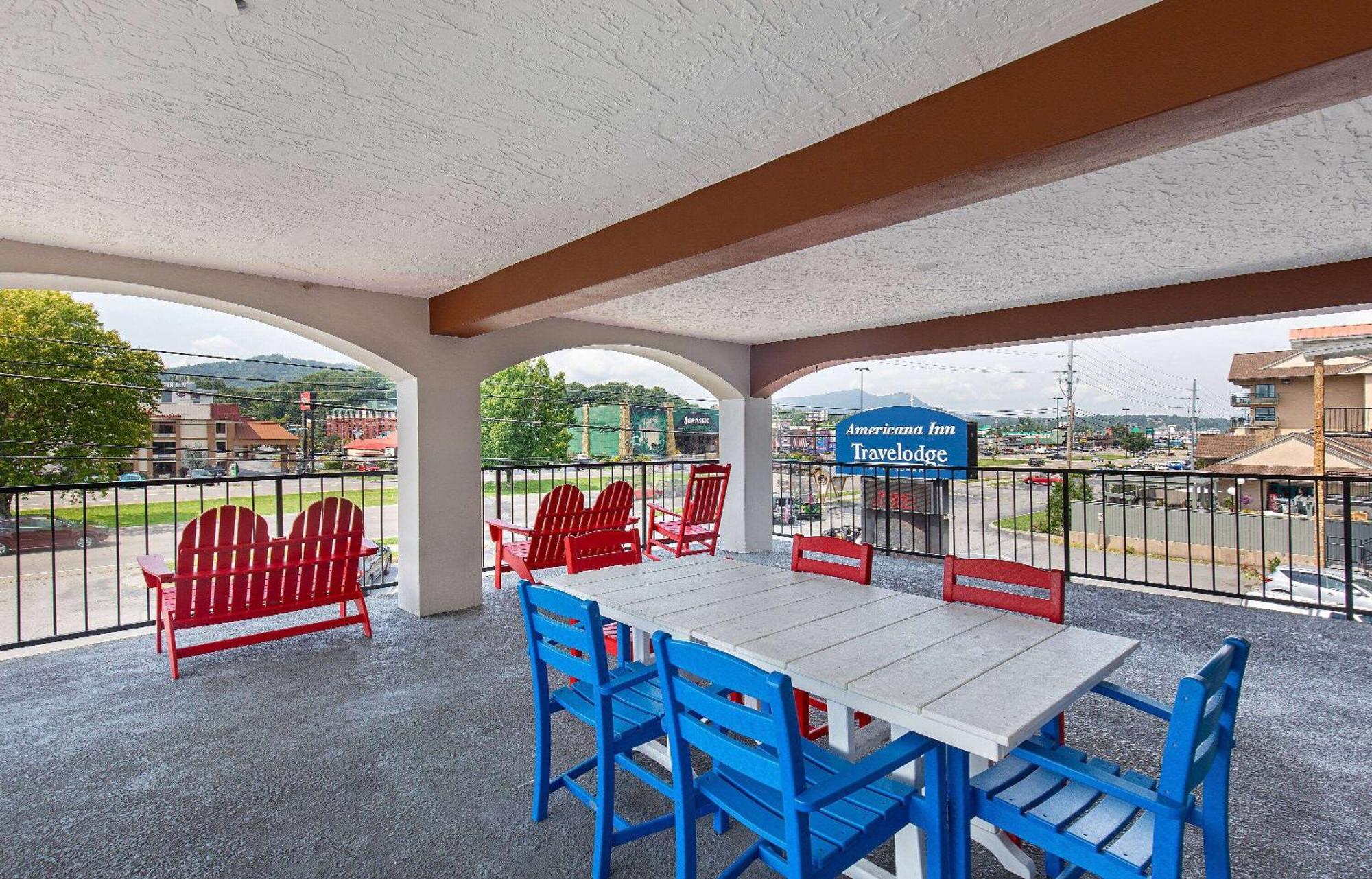 Americana Inn A Travelodge By Wyndham Pigeon Forge Bagian luar foto